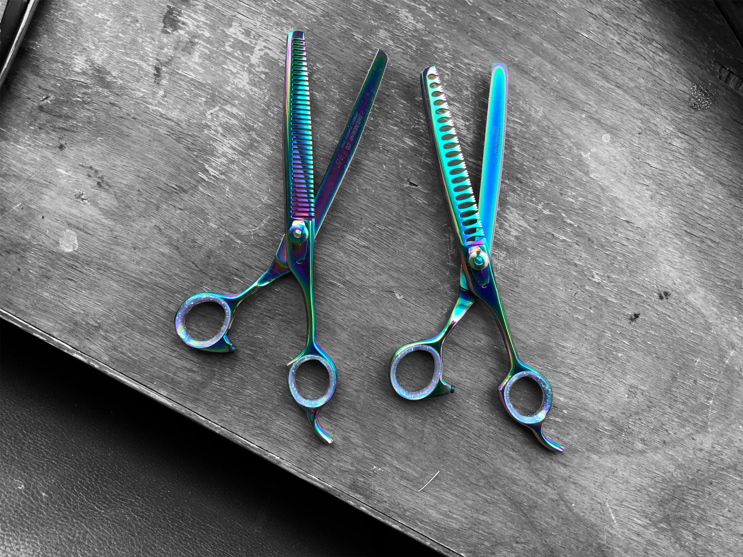 Professional Dog Grooming Scissors – Curved Chunker Shears, 8.0″