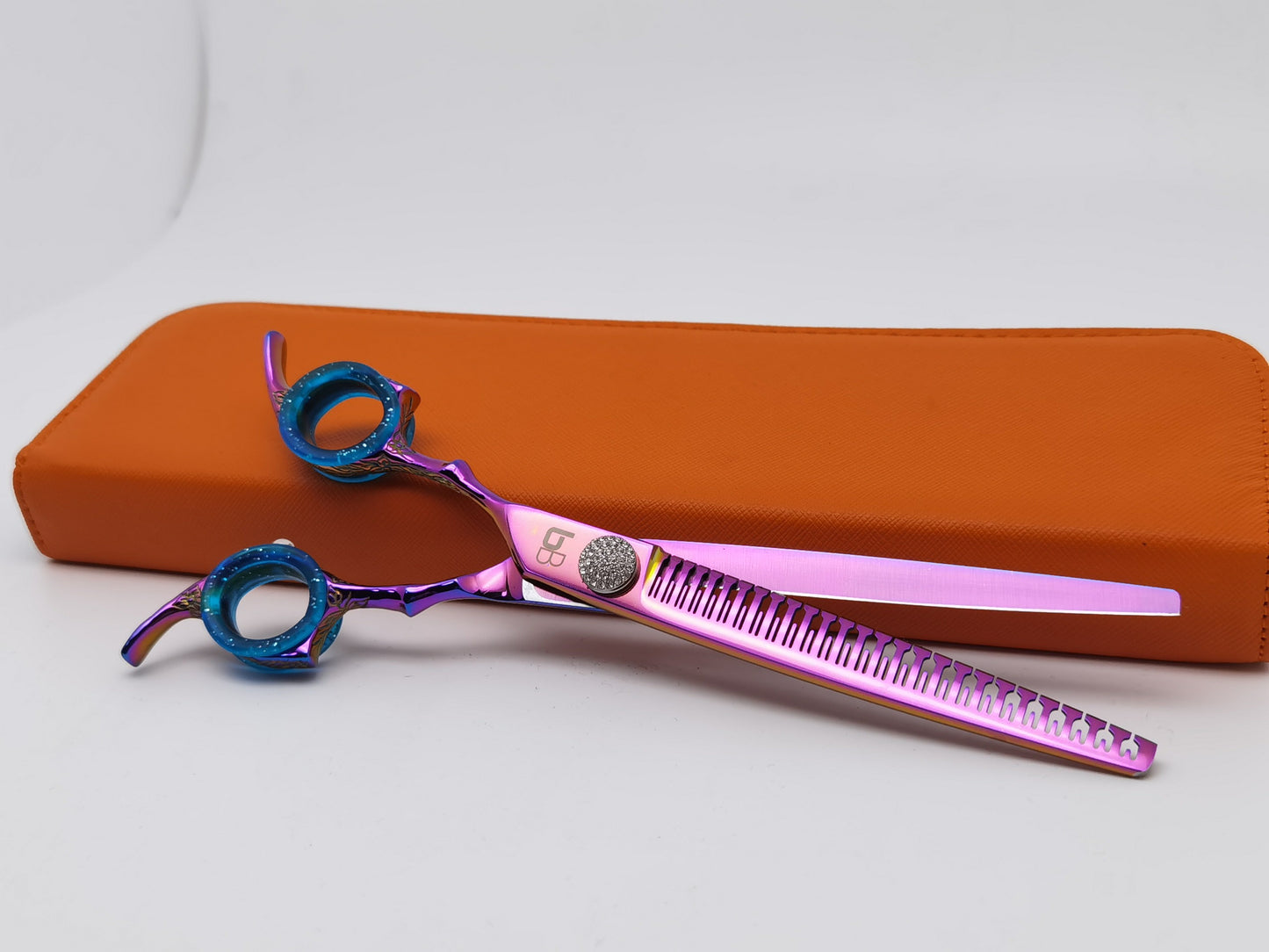 Bbold 7.0” Thinning Grooming Shears – Rainbow Finish with Blue Finger Inserts