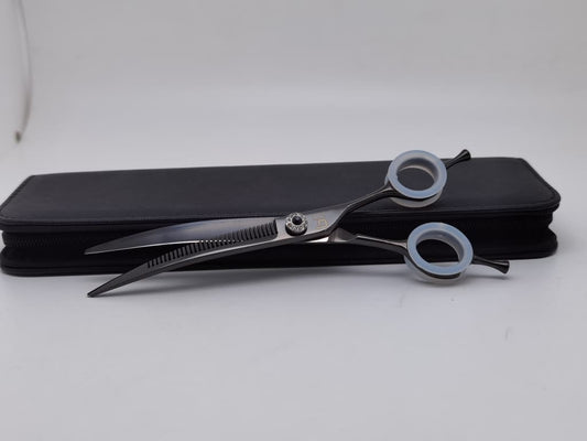 BBold 8.0" Black Curved Shear – Precision Control for Flawless Shaping